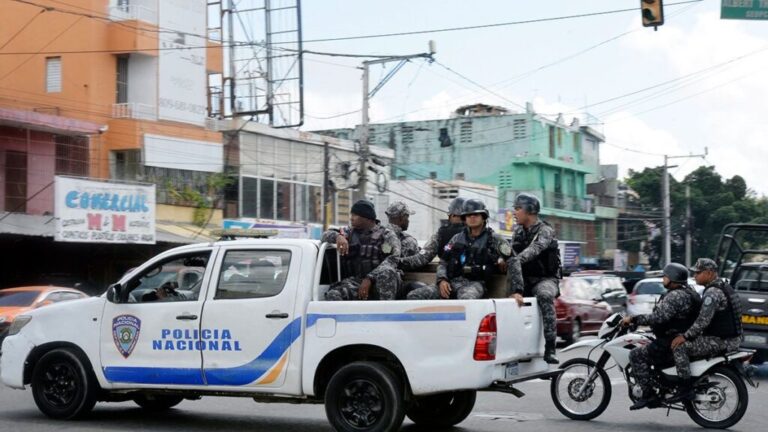 Policiales: Policía arresta por separado a 10 personas por varias infracciones a las leyes, en las últimas 48 horas. – Policía Nacional Dominicana