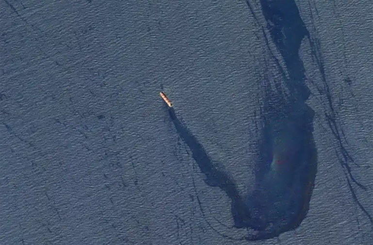 EEUU denunció que el ataque de los hutíes a un buque británico