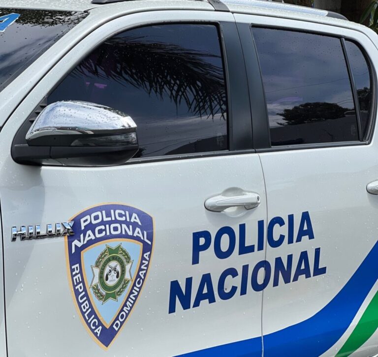 Policiales: Capturado en flagrante delito hombre que se dedicaba a realizar robos haciéndose pasar por empleado de compañías telefónicas. – Policía Nacional Dominicana