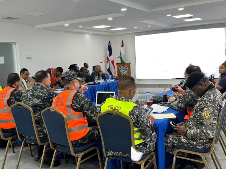 Policiales: Policía Nacional Implementa Puesto Estratégico de Control. – Policía Nacional Dominicana