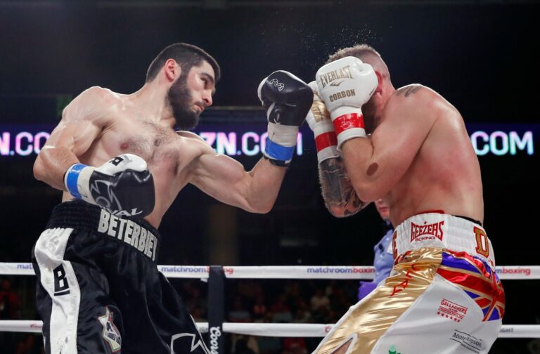 Se anuncia la fecha para el combate unificado entre Bmitry Bivol y Artur Beterbiev