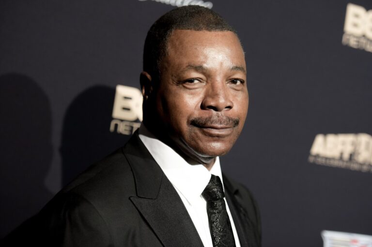 Falleció Carl Weathers a sus 76 años, actor de ‘Rocky’, ‘Predator’ y ‘The Mandalorian’