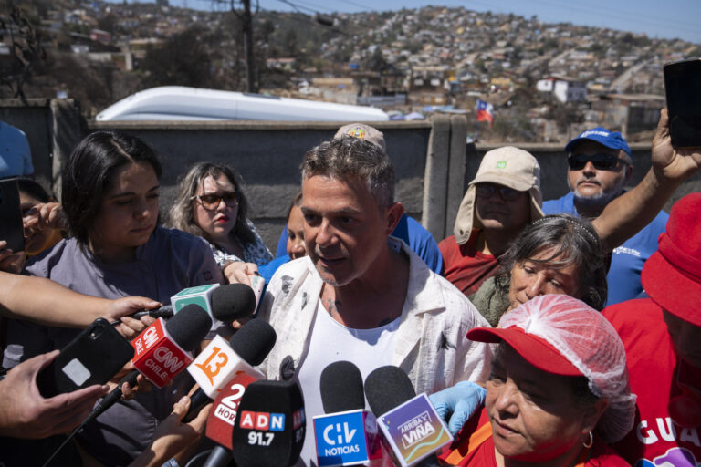 Alejandro Sanz manda un mensaje de solidaridad y consuelo a Valencia por el incendio