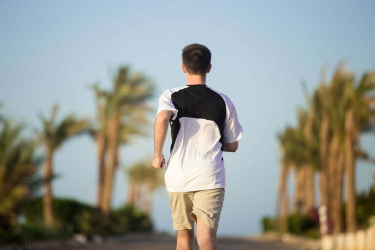 ¡Descubre por qué doblamos los codos!‍