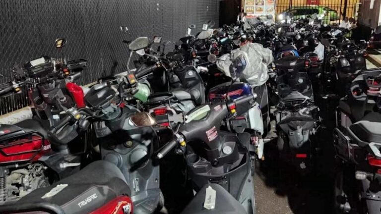 Boletín Matinal: Confiscan decenas de motonetas en Queens -la mayoría sin registro