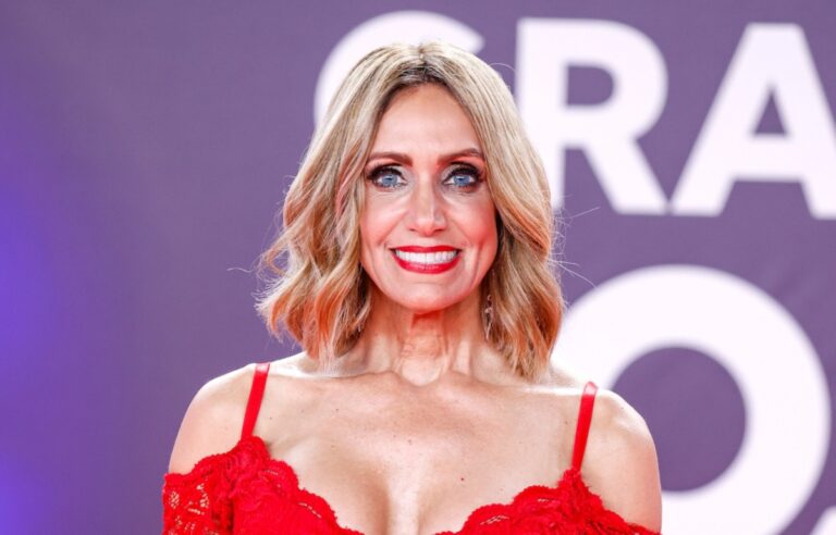 Lili Estefan encanta en redes con un video en el que lució unos pantalones ajustados