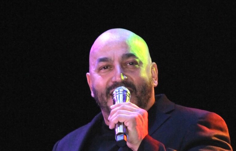 Lupillo Rivera tiene nueva acompañante en la suite de ‘La Casa de los Famosos 4’ 