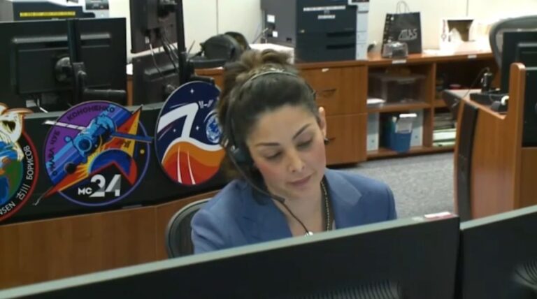 Ingeniera colombiana lidera viaje a la luna