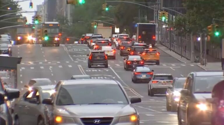 Preocupación por el uso de placas fantasma en la ciudad