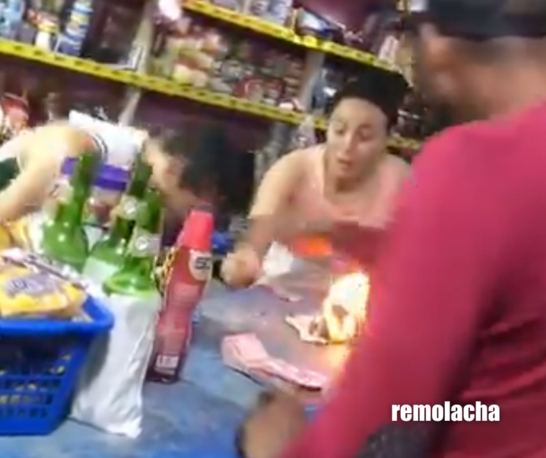 ¿Quéseto? Queman miles de pesos en un colmado (video)