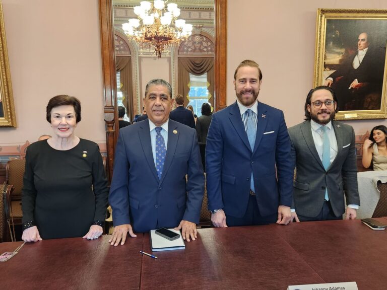 Embajada Dominicana en los Estados Unidos celebra dominicanidad en la Casa Blanca