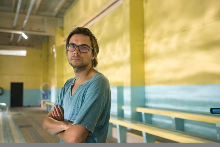 Un “peligroso” romance bajo el agua: filme uruguayo