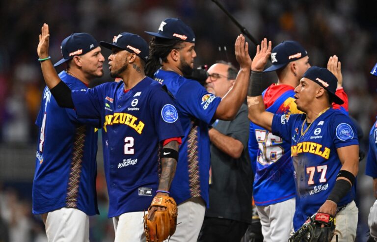 Venezuela (Tiburones) se alzan con la Serie del Caribe al blanquear a República Dominicana (Licey)