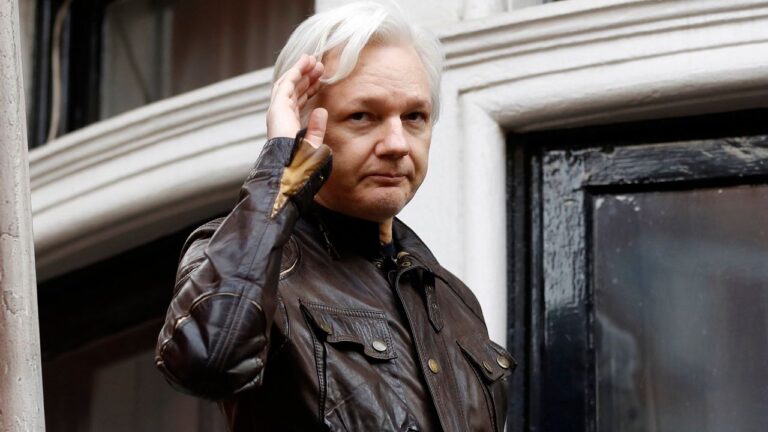 Assange presenta su recurso contra la extradiciÃ³n a EEUU