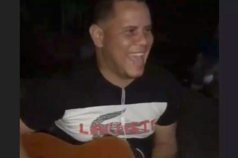 En una riña en cabaré en Moca