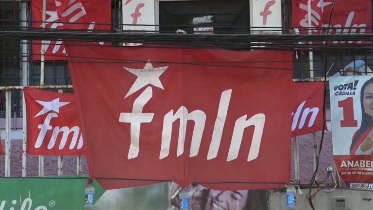La exguerrilla FMLN sobrevive, condenada a intrascendencia