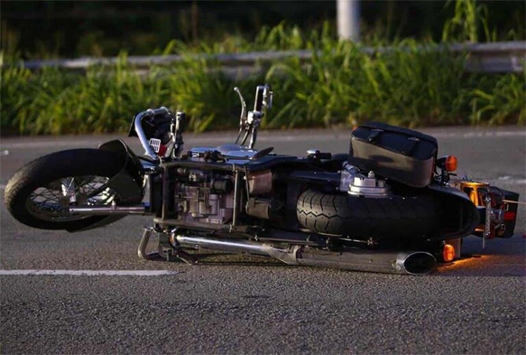 Un motociclista en la Lincoln