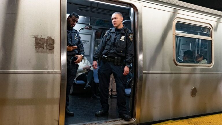 NYPD destacará cientos agentes metro contra evasión tarifas