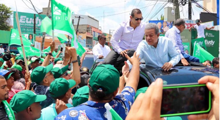 Leonel encabeza actividades campaña Santo Domingo Norte