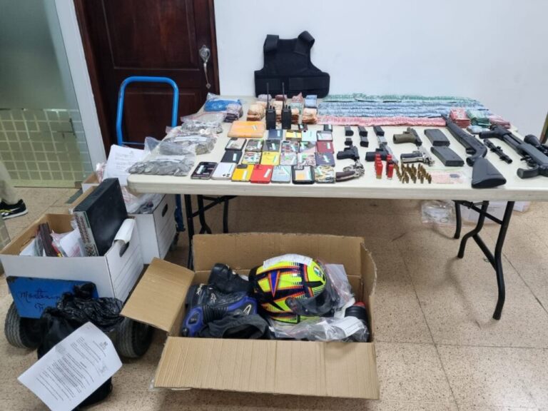 Policiales: Policía y Ministerio Público desmantelan estructura del crimen organizado que operaba desde Navarrete, Santiago. – Policía Nacional Dominicana