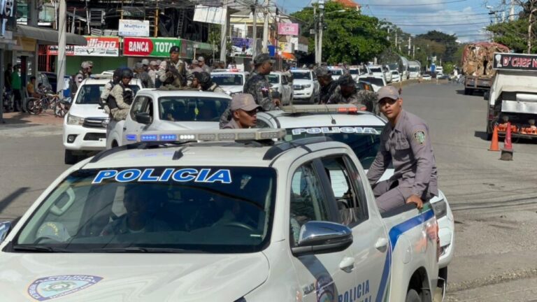 Policiales: Policía captura a dos miembros de banda que lideraba el fenecido delincuente “Moreno Dollar”; uno de los apresados es su hermano. – Policía Nacional Dominicana
