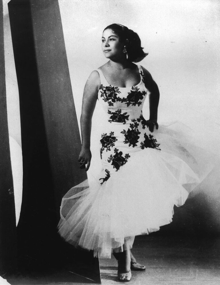 Casandra Damirón ¿olvidada por el cambio de nombre del premio? #FVDigital