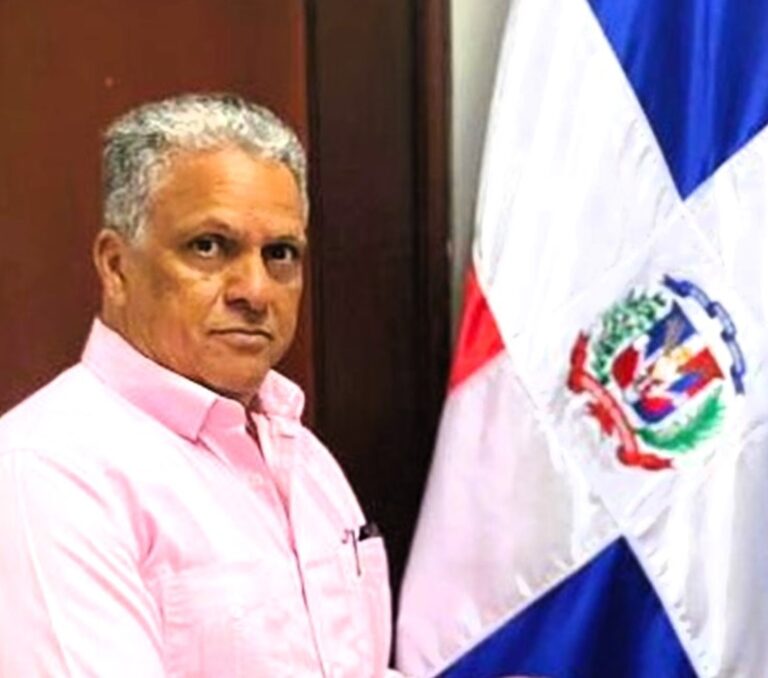 MIDEREC-Santiago felicita cronistas deportivos en su día