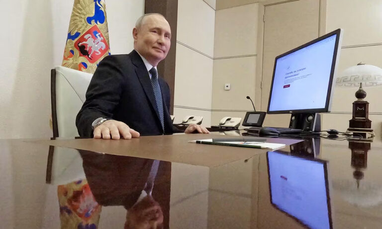 Putin acusa a Ucrania de tratar de frustrar su reelección