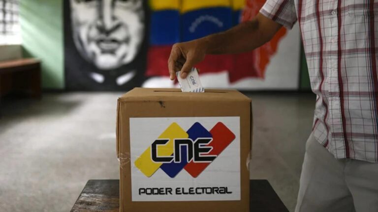 Ente electoral venezolano comienza proceso de inscripción de votantes