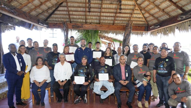 Medio Ambiente certifica guías Loma Quita Espuela