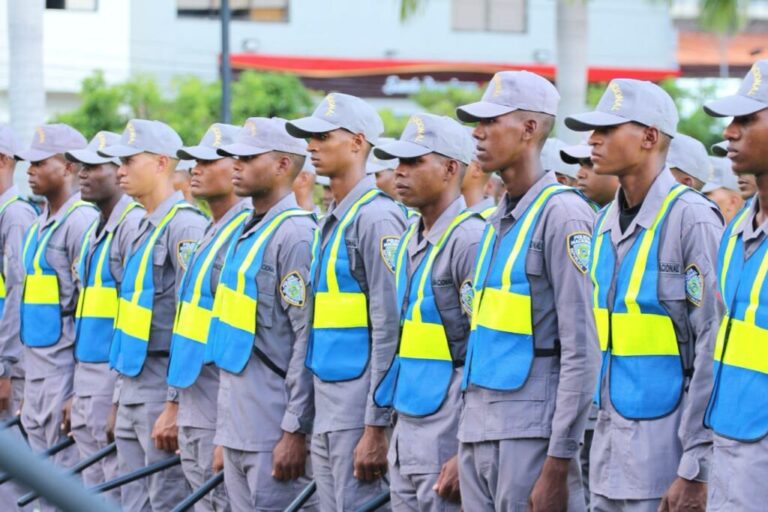 Policiales: Policía Nacional aumentará patrullaje preventivo para garantizar seguridad a toda la ciudadanía durante la Semana Santa 2024. – Policía Nacional Dominicana