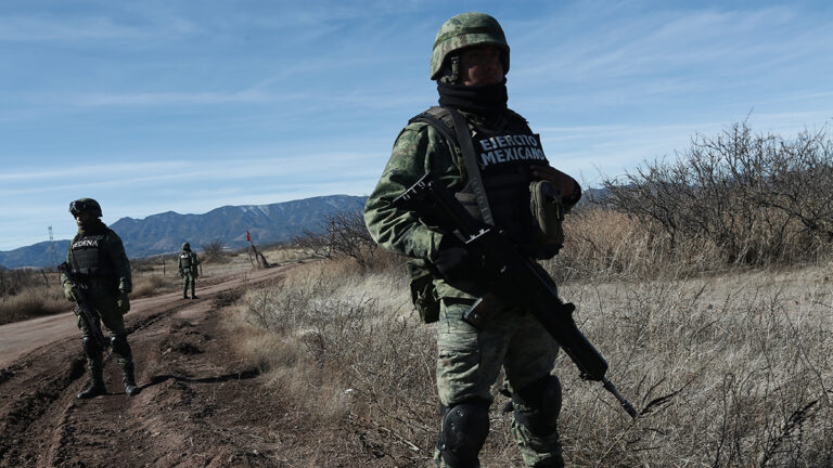 Tras masacre de soldados, miembros del CJNG emboscan otro convoy militar que buscaba a los asesinos