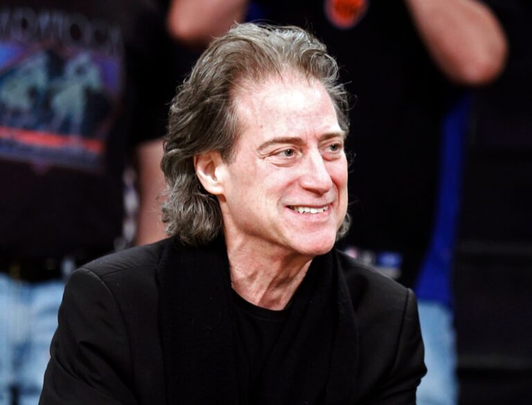 Richard Lewis fue honrado en uno de los episodios de Curb Your Enthusiasm