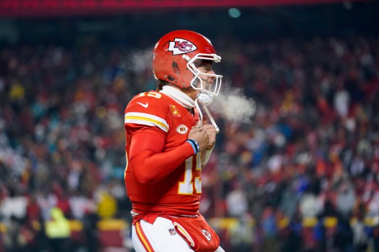 Aficionados con heridas por frío en juego de Chiefs y Dolphins podrían terminar con amputaciones