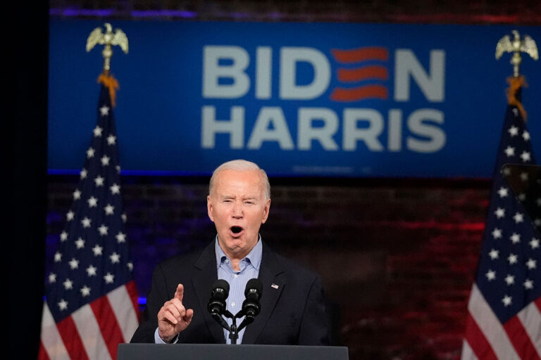 Campaña de Biden califica a Trump de “perdedor” y lo acusa de querer repetir el asalto al Capitolio #FVDigital