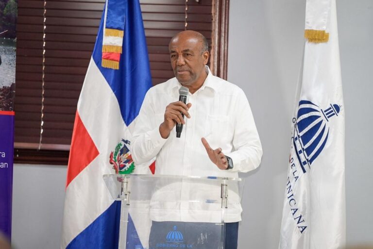 Gobierno publicará antes de julio nueva regulación para paneles solares