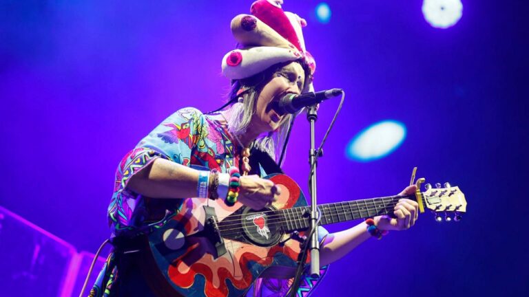 Aterciopelados versión en vivo “El Dorado”