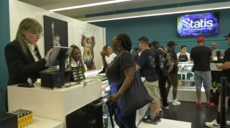 Diálogo con la Comunidad: el negocio del cannabis