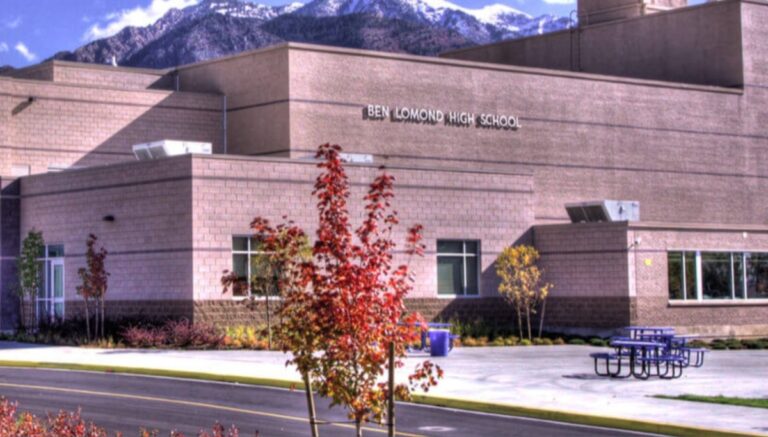 Empleada de secundaria en Utah acusada de sodomía tras abusar sexualmente de estudiante