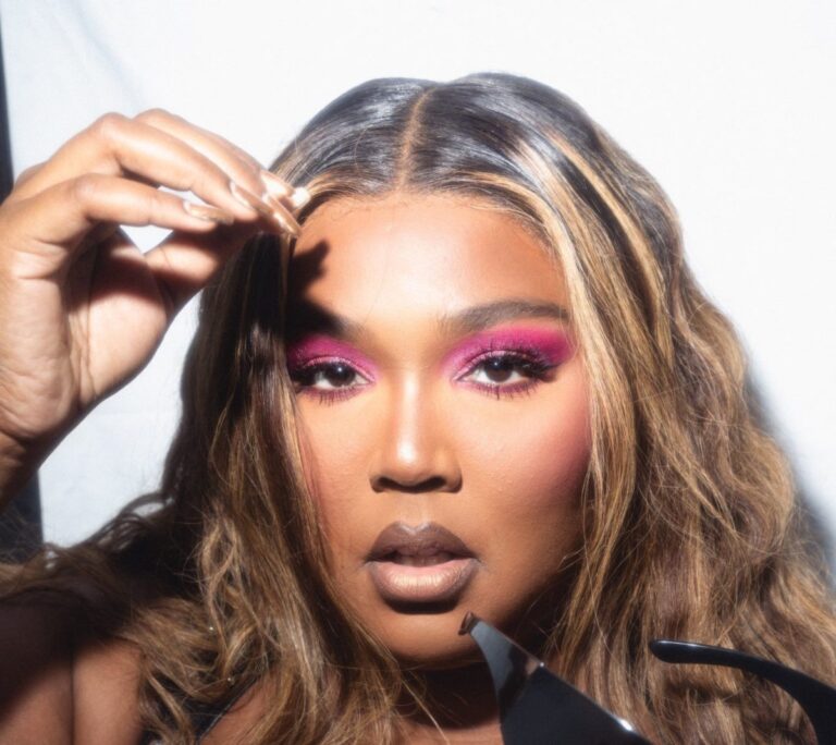 Lizzo enciende las alarmas entre sus fanáticos al anunciar su “renuncia” de la música