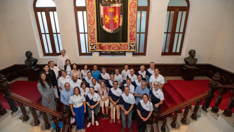 Directores del BID conocen el programa de movilidad eléctrica “E-Delivery”