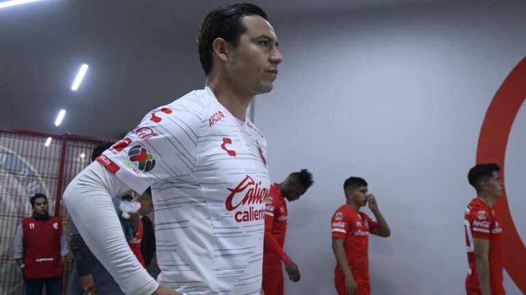 El mexicano Érick Torres reaparece después de dar positivo en unas prueba de dopaje 