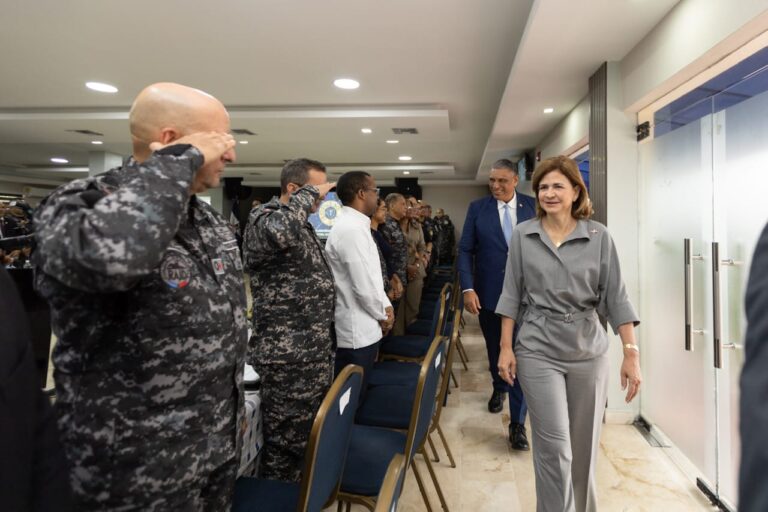 Raquel Peña encabeza reunión de seguimiento al Plan de Seguridad Ciudadana