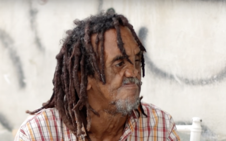 Fracasa en su primer intento de atracar y recibe un tiro en la cara   #FVDigital