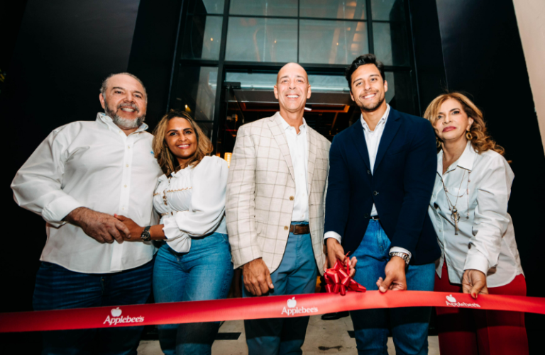 Applebee’s Restaurant llega a Santo Domingo Este