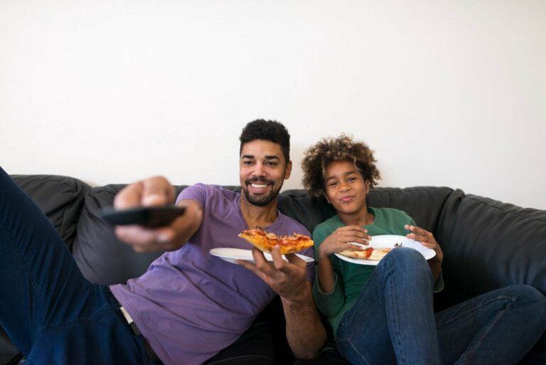 #Salud: Comer mientras se ve la televisión puede ser perjudicial para su dieta