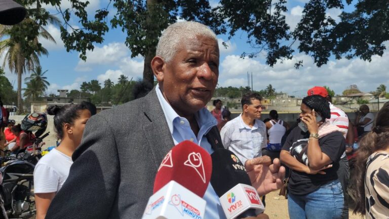 Manuel Mercedes asegura hay más de 15 muertos por siniestro ocurrido en La Victoria #FVDigital