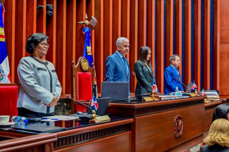 Senado modifica Ley aumenta licencia de porte y tenencia armas de fuego #FVDigital