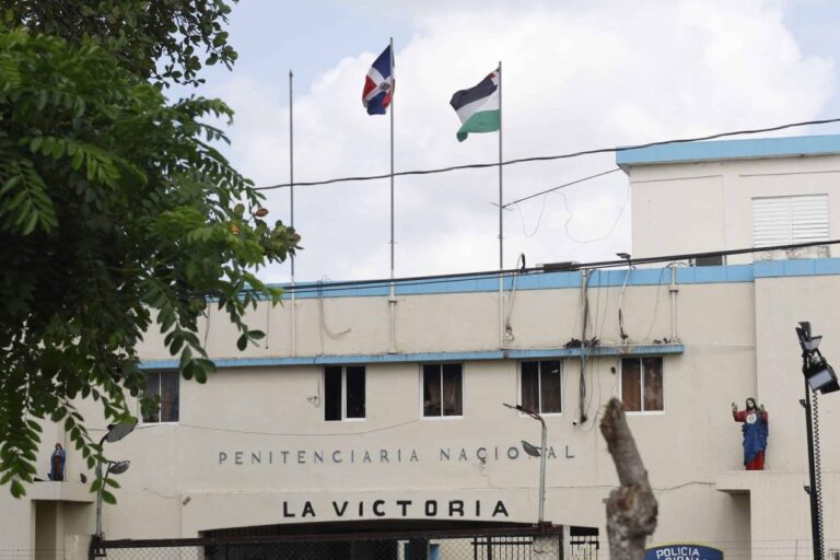 580 reclusos de La Victoria fueron reubicados en otros centros penitenciarios #FVDigital