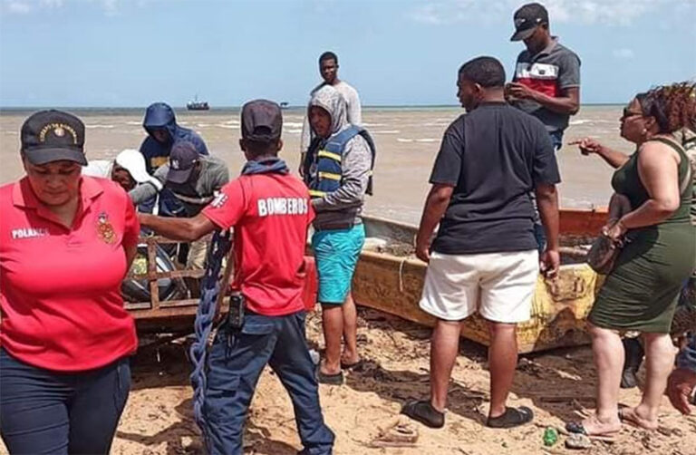 Naufragio en Sabana de la Mar